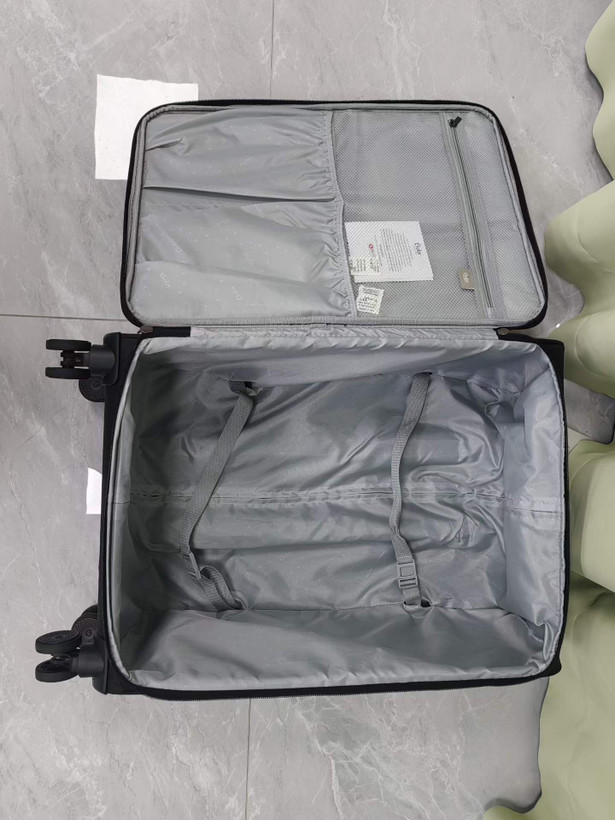 دارای پارت لباس خیس