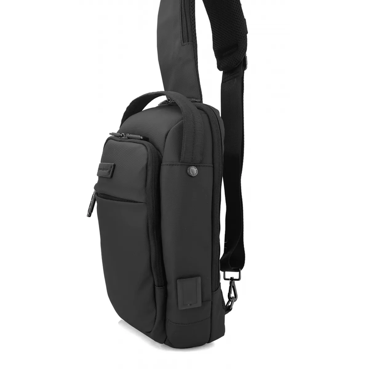 دارای بند قابل تنظیم به چپ و راست و بلند و کوتاه