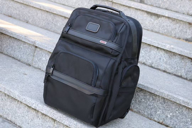 کوله پشتی تومی آمریکا آلفا۳