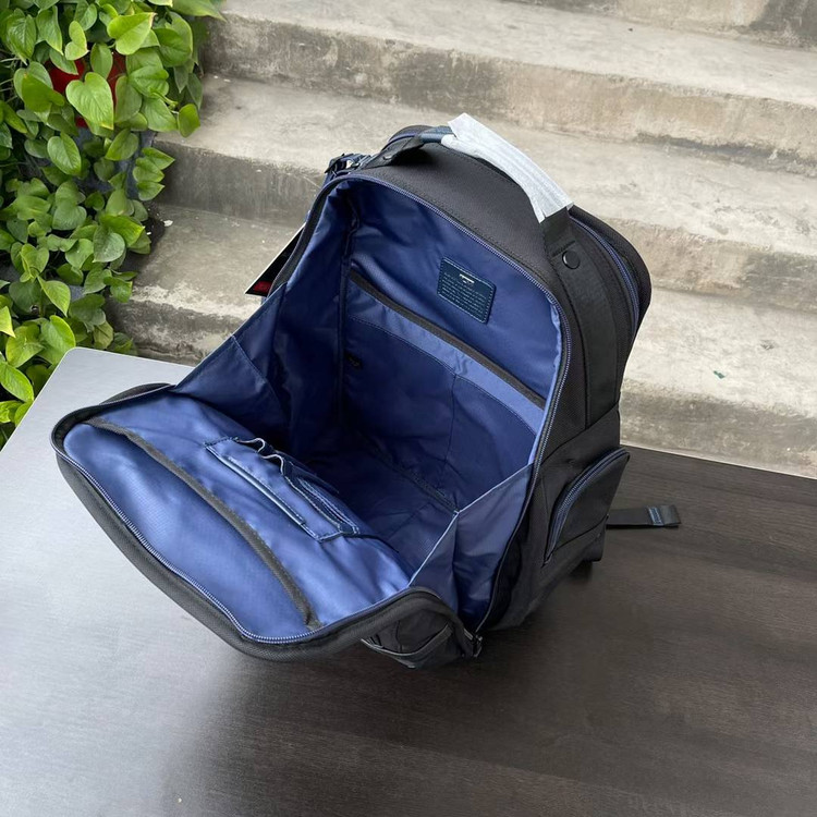 بسیارجادار و منظم